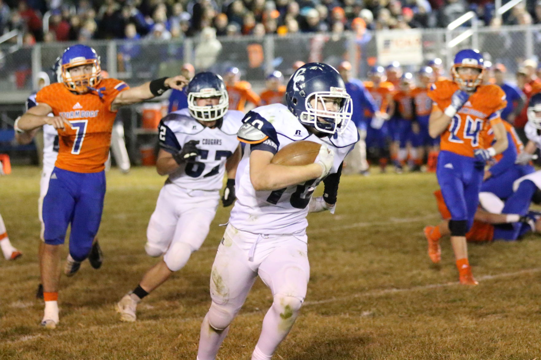 Cross County vs. Osceola High:Plains football 28.JPG